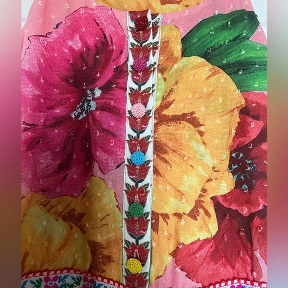 FARM Rio Gorgeous Floral embroidered detail button midi dress - Picture 8 of 11